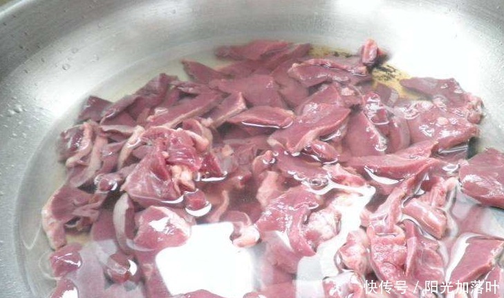 失眠多梦|失眠睡不好?试试这道汤,营养美味,安神养心,一觉睡到大天亮!