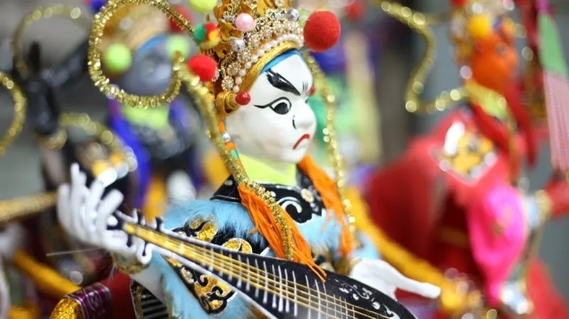 亡人|国人烧给亡人的纸扎,登上巴黎设计周,老外:中国人太浪漫了!