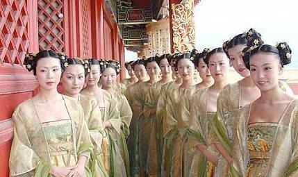 生育|古代宫女出宫后，为何许多不能生育，答案让人心酸