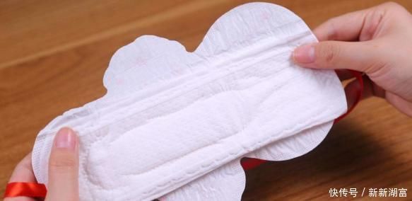 来月经时,3种卫生巾“急死”也不可以碰,不然妇科病常常光顾你