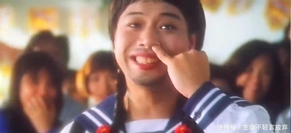 小君|从小爱“挖鼻孔”的孩子,长大几乎逃不过这3种结局,父母别忽视