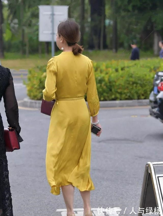 女性 身材圆润的女性,穿搭只需一招,便可以从根本上化解你的烦恼