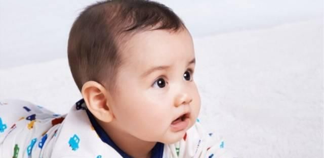 缺钙|为什么有的宝宝5个月就开始长牙了，有的宝宝到11个月还没长？