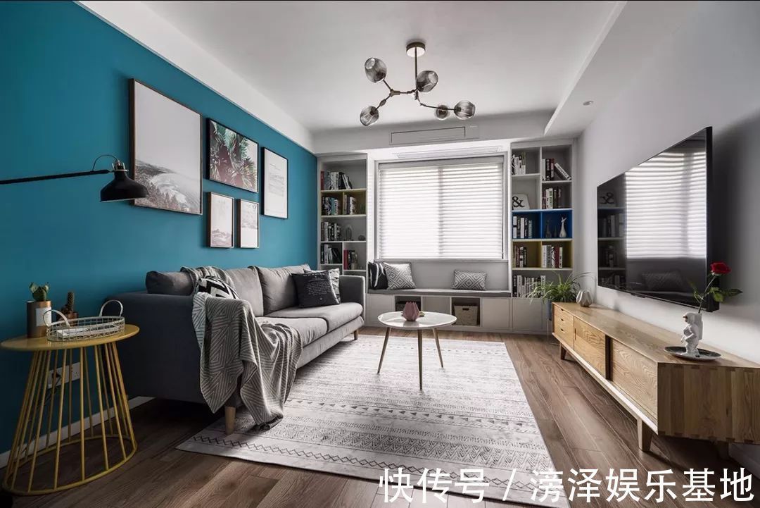 阳台|如果你家客厅是带飘窗的户型,就偷着乐吧,比阳台还漂亮实用!