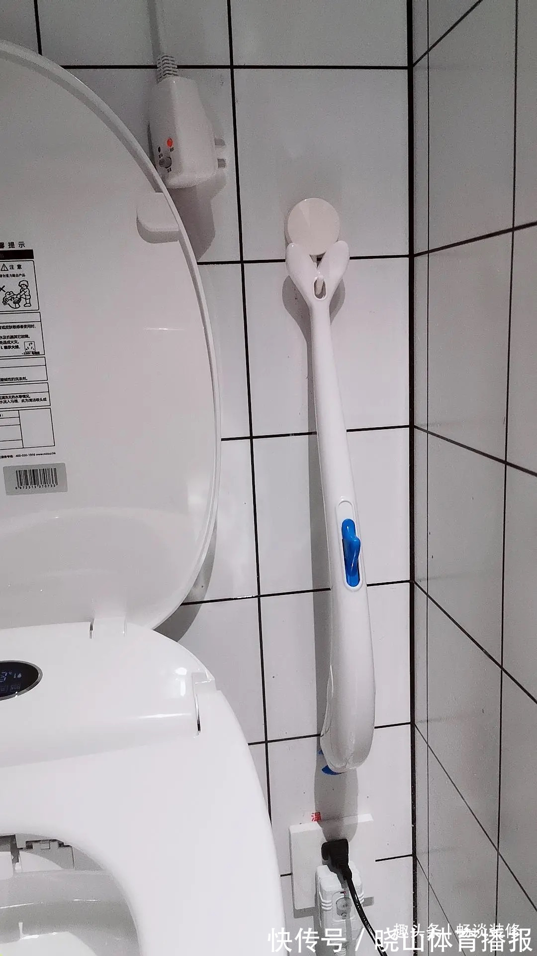 马桶脏了别费力刷，学会小妙招污垢清除一点都不费劲，轻松做懒人