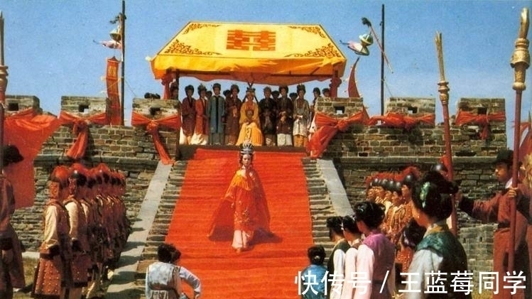 娇杏$87版红楼梦中,被删除的这8个片段,理清了12人的热结局