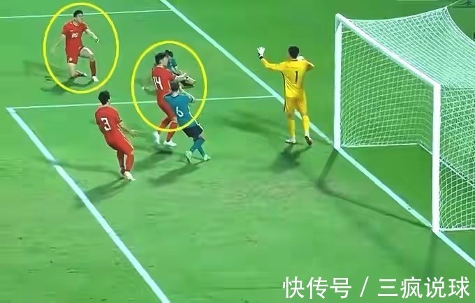 洛国富|国足逼平澳洲揪出最差3人:2人堪称卧底,洛国富令人失望坑惨李铁