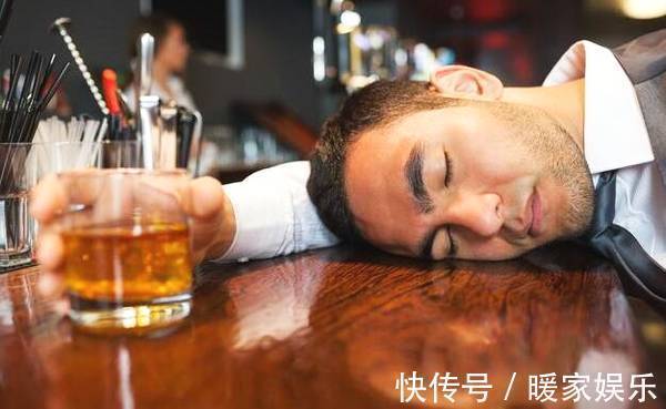 碳水化合物|血栓的“凶手”找到了，此4种食物要少吃，能减少血管堵塞