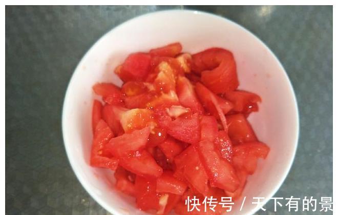 热水|煮意大利面时,冷水下锅还是热水下锅?很多人做错了,难怪面不香