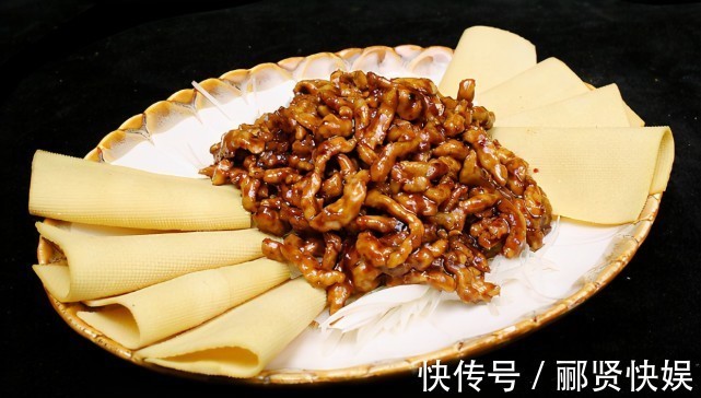 搅拌均匀|推荐七道花样特色菜谱，简单好吃又营养，家人有口福了！