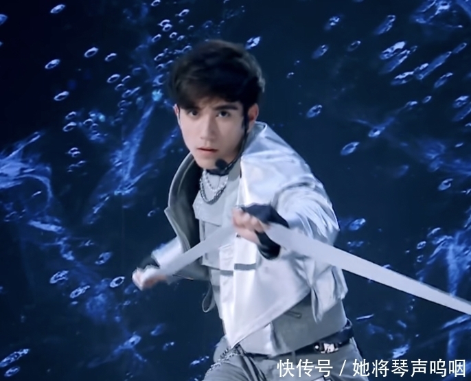 《创造营2021》最新排名出炉:刘宇仅第六,第一名宝座实至名归