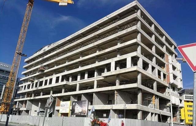 南联盟|美国当年刻意炸毁我国大使馆,为何我国不报仇?差点中了圈套