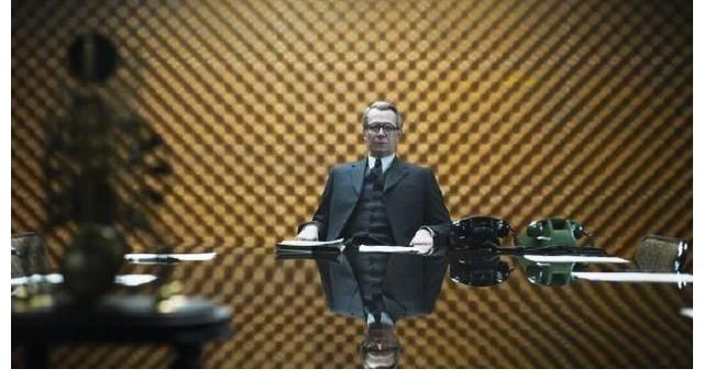 科幻|经典间谍小说，混合烧脑科幻，新的《欧罗巴》