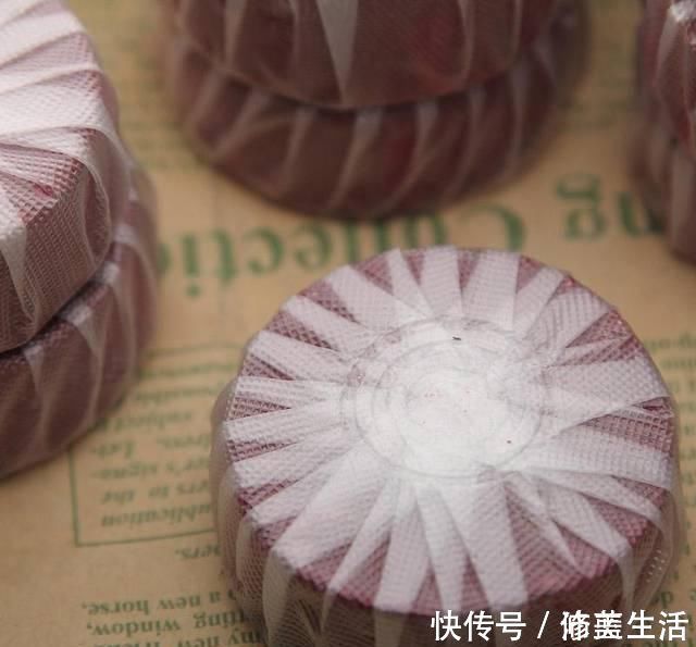 发霉|玻璃胶用久会“变黑”保洁阿姨的“小妙招”，立马洁净还杀菌