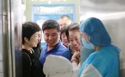 小唐|白天出生的娃和晚上出生的娃有啥不同真不是迷信,有科学依据的