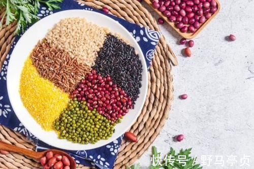 辅食|担心宝宝营养不够?权威速递《婴幼儿辅食添加营养指南》