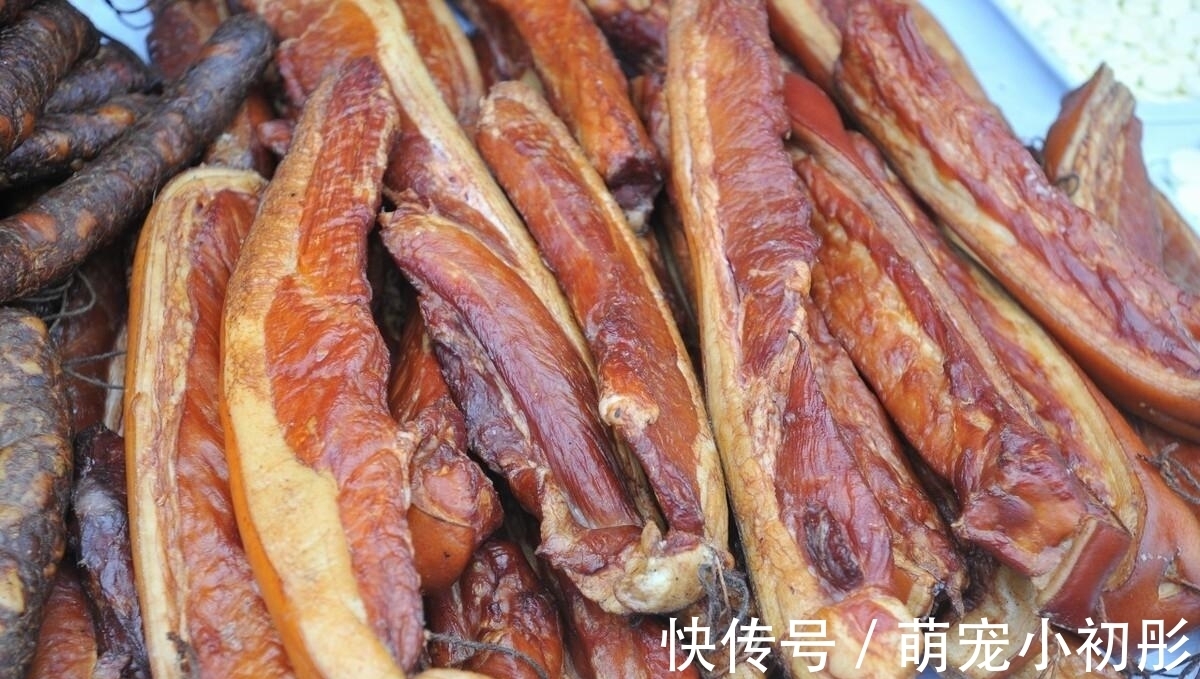为什么农家腊肉如此鲜香可口?教你正确腌制的步骤,腊肉美味耐放
