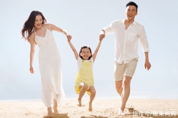 孙子辈儿|“接力式带娃”成育儿新节奏，新现象利弊分明，需要父母做好规避