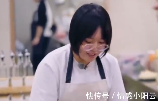 汪苏泷|《桃花坞》13人玩游戏，李雪琴洗碗2小时，只有辣目洋子1人陪伴