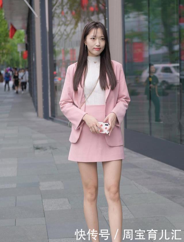 精英|套装外衣配短裙，初出茅庐的职场人学会这样穿，菜鸟也有精英范