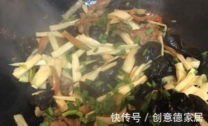 健康菜谱，茭白炒木耳，简单美味，营养丰富，爽口又下饭，吃不够