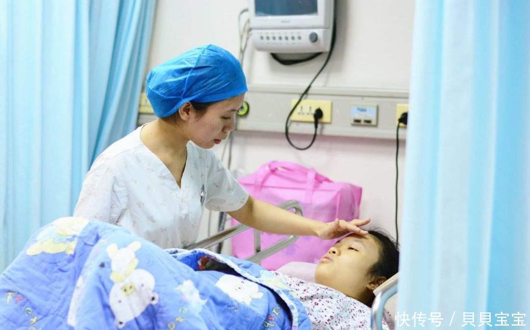 分娩|宫缩时产妇疼得“死去活来”,胎儿是啥感觉,看完憋住别笑