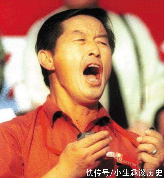 马家军|马家军教练马俊仁：跌下神坛后养狗赚千万，年过70重返俱乐部执教