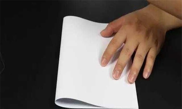 1光年到底有多远将一张纸对折103次后,你就知道了