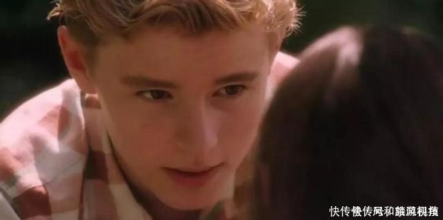 亲子关系|如何辨别孩子早恋三种物品+十种行为,细心家长一眼便知