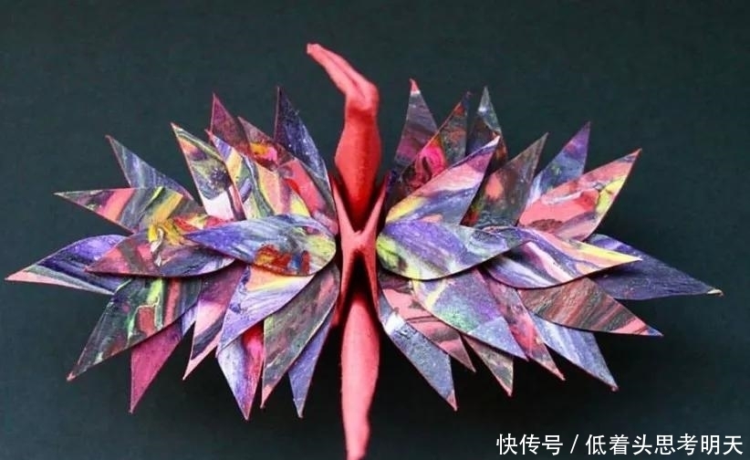  重样|每天折一只千纸鹤，他坚持了1000天不重样，女友被感动到梨花带雨