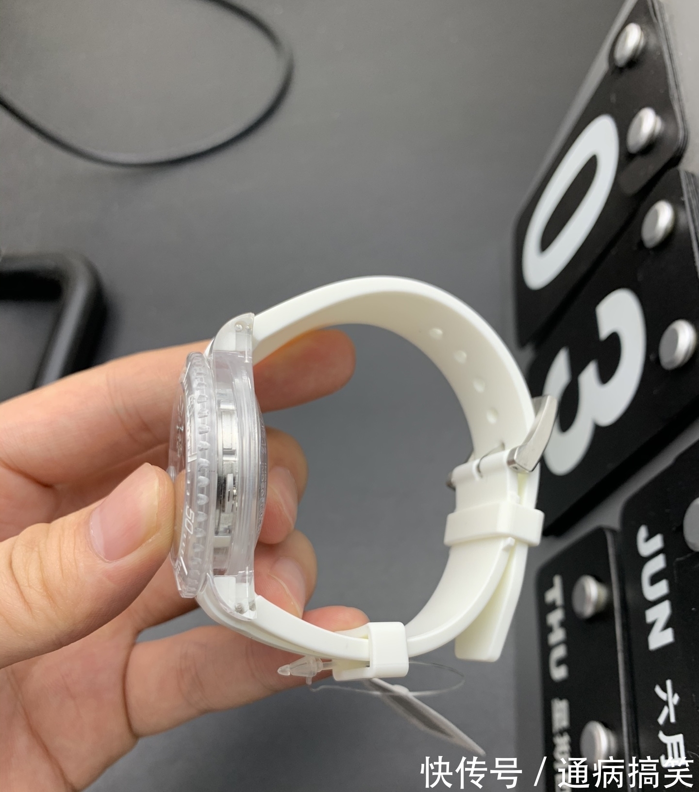 大富 大富说表:GR2021新款劳力士潜航者水晶系列腕表来袭