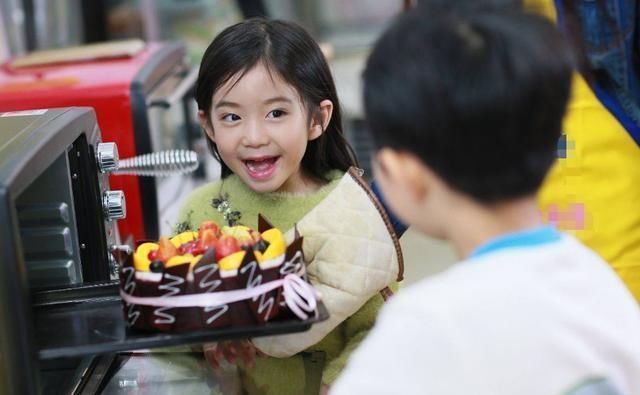 耳朵大有福|宝宝身上这四个部位越大越“有福”,长大之后有差距,对照一下吧