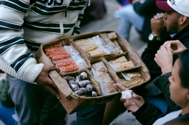 坚果|零食也分三六九等！这样的零食补营养、抗衰老，越吃越健康