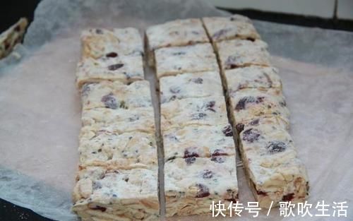 零食|网红零食雪花酥，其实自己在家也能做，甜而不腻，香酥可口