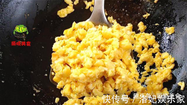 饺子|夏季炎热,教你做黄瓜馅的饺子,清淡营养还好吃,全家都爱