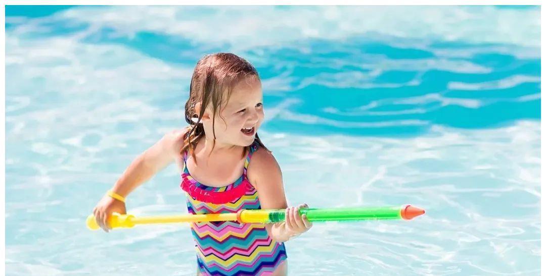 下水|去年刚学会游泳,今年却不敢下水了!学游泳前忽略这件事,90%