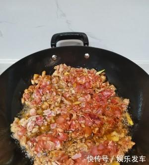 不一样的肉菜菜谱,干炒辣子兔丁,简单美味营养,超下饭,吃不够