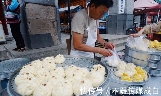 大理|国内最大的白族自然村，一项非遗手艺火遍全村，吸引游人无数