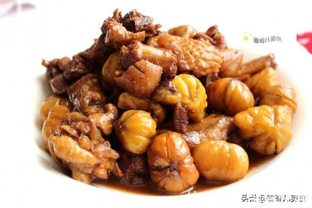 栗子烧鸡|马上中秋节了,分享8道硬菜,学会了全家团聚露一手,倍儿有面子