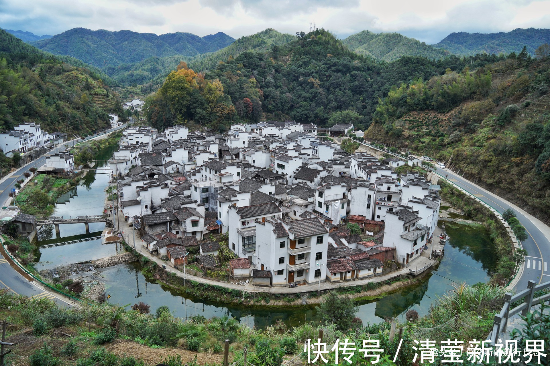 徽州|中国最圆的古村落，被山水环抱似八卦图腾，藏在江西却鲜少有人知