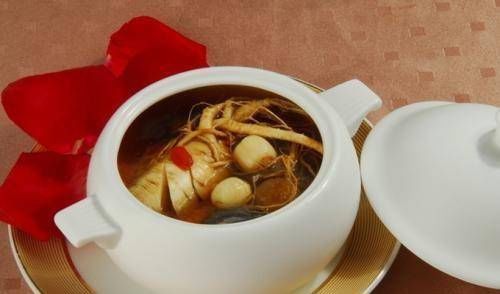 产后缺奶少血,那你就可以吃这两个好食谱了
