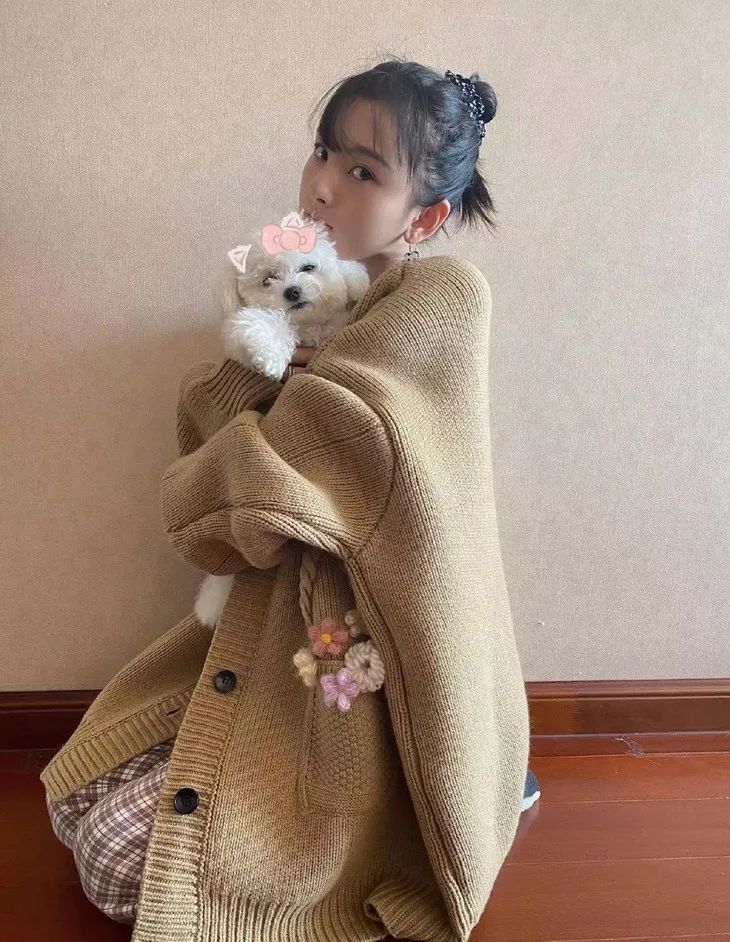 肉丝,别以为我没看出来你穿睡裤出门|下周穿什么 | 肉丝