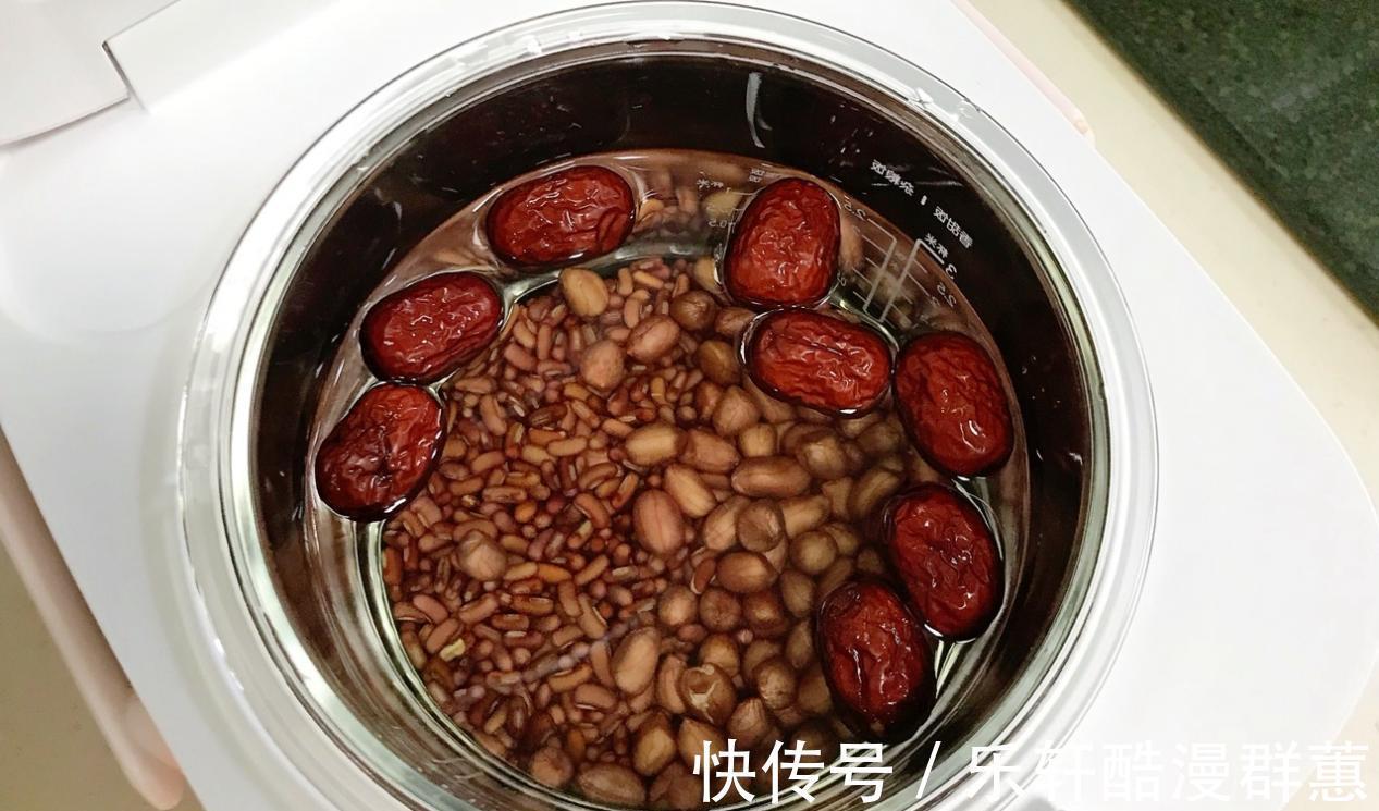 清甜|秋天多喝五红汤,清甜滋补,炖一锅,全家都能喝