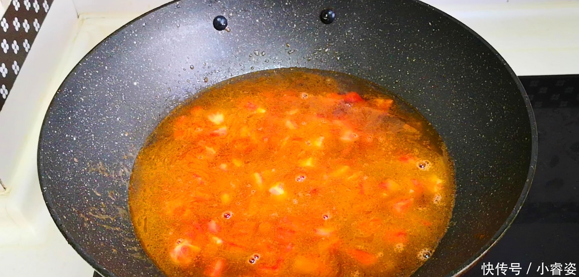 营养|入秋滋补,我家最爱喝这汤,比鸡汤营养,比排骨汤好喝,太香了