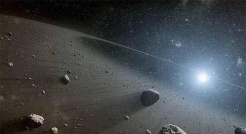 地球一直在以每年十万吨的速度增重,你知道这是什么原因吗