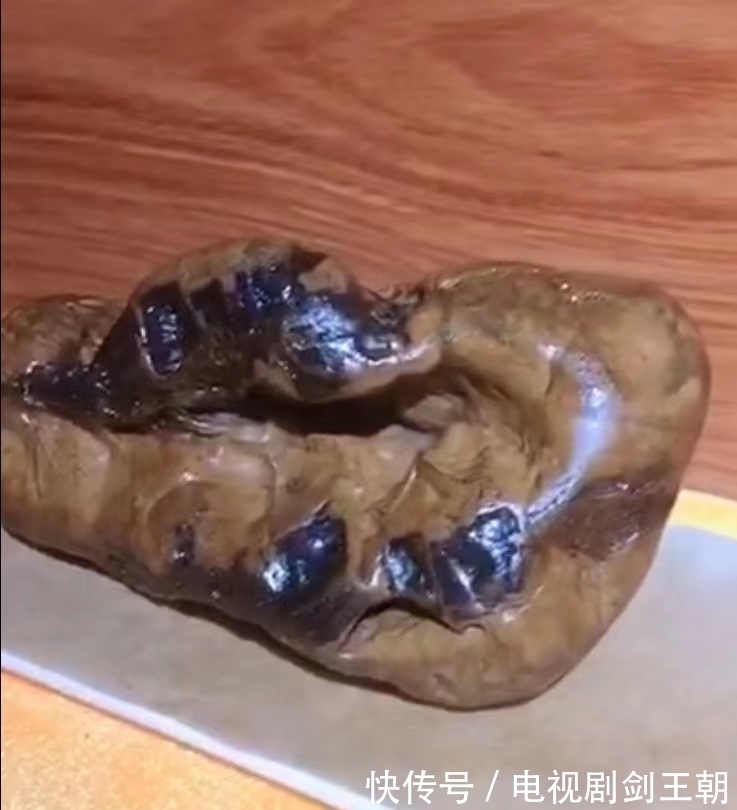 艺术品&精品奇石、天然烤鸭,观赏收藏艺术品