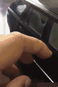 |搞笑聊天记录:下午在商场逛街,看见领导正在陪一个女人逛街