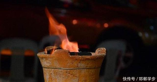 琅琅#四万八千九百首唐诗,它是最暖的一首,读完若不暖,你是南方人!