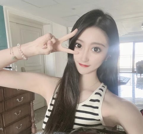 刘晓彤|辣眼睛,抛弃女排世界冠军,恋上整容网红脸,男篮前国手被骂惨了