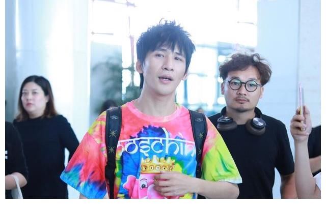 吐槽大会|脱口秀大会有没有人和我一样,觉得冠军不是周奇墨而应是这个男人